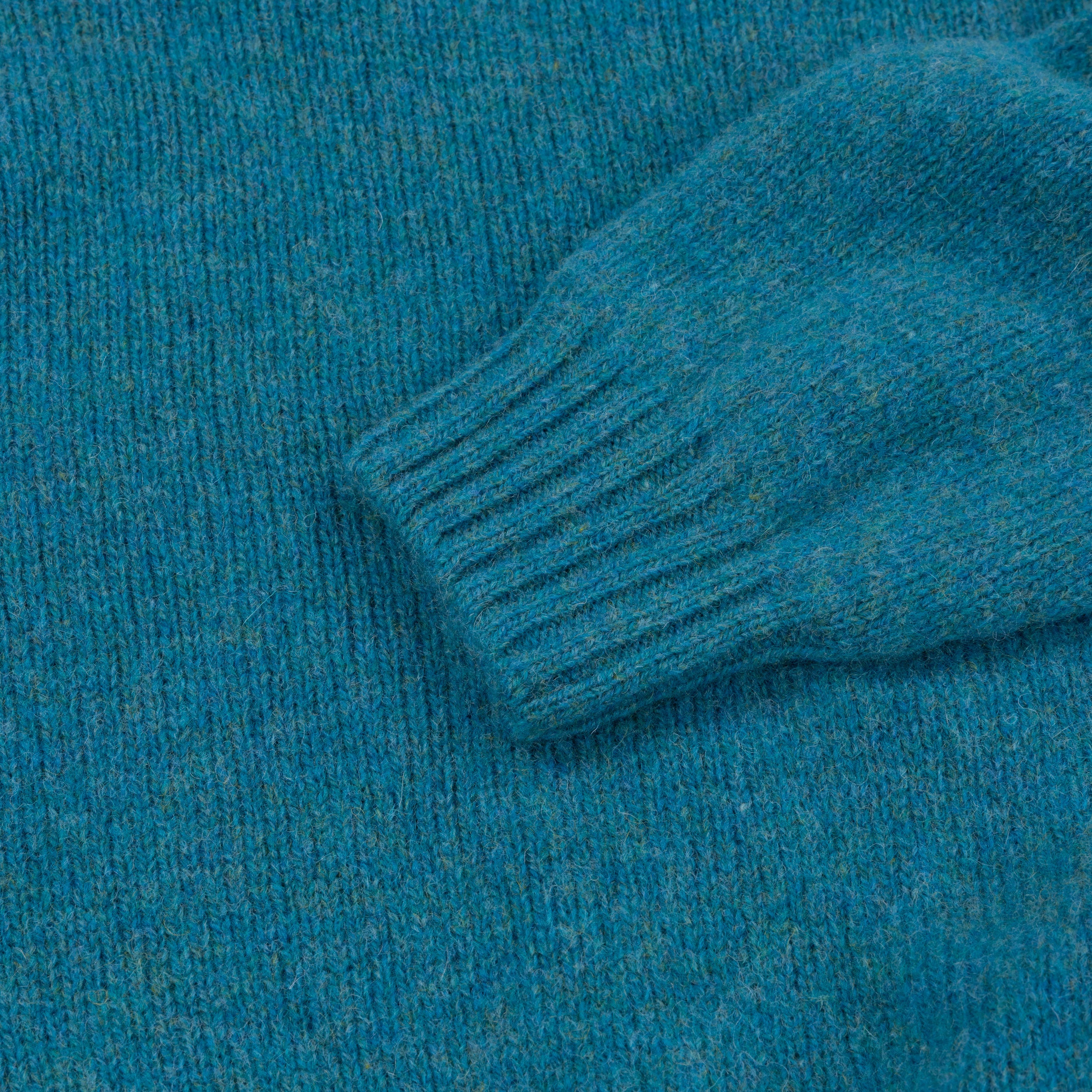 Carrier Company Shetland Wool Jumper In Kingfisher Lambswool