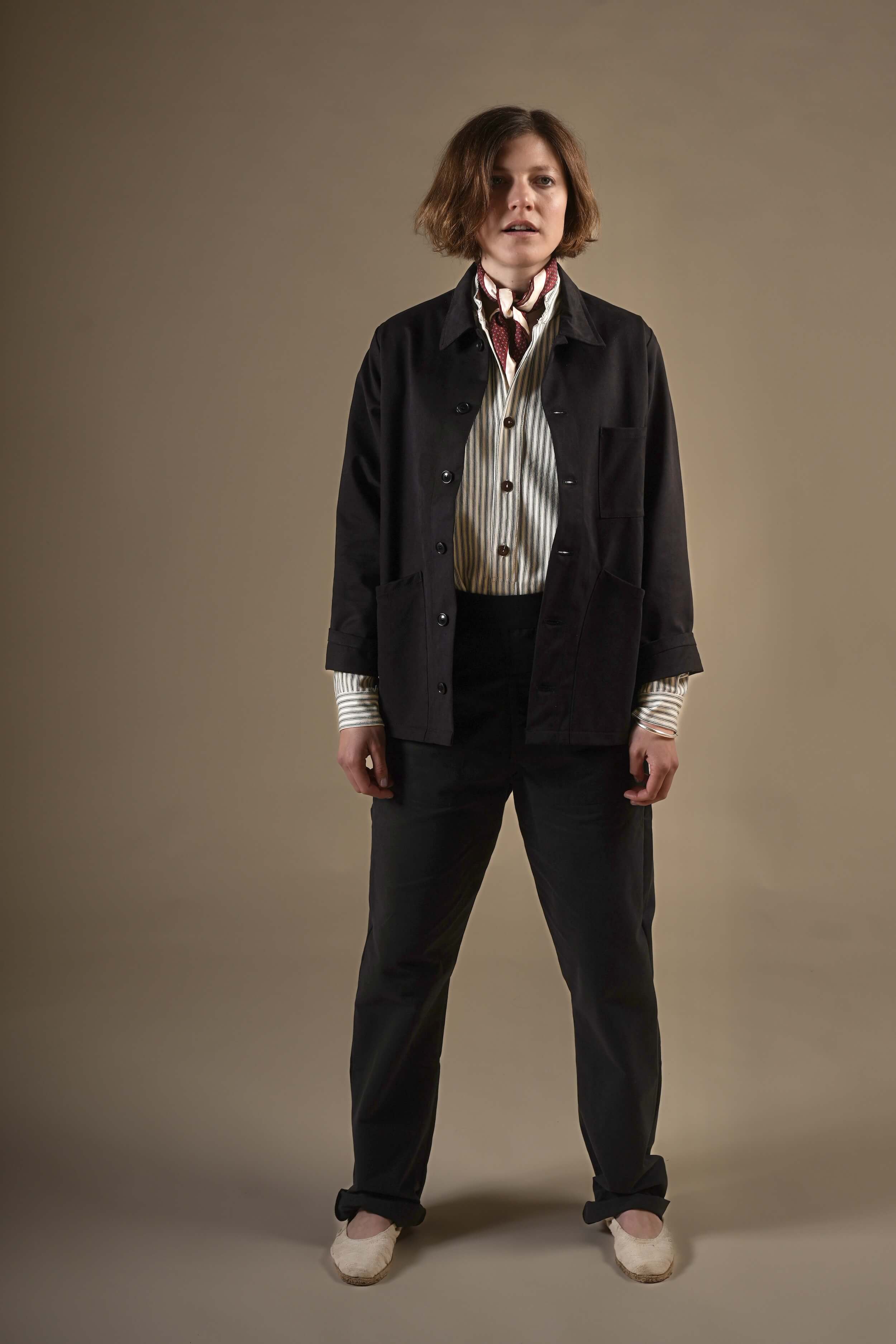 Minna is 5'8", a size 10 and wears a Small jacket