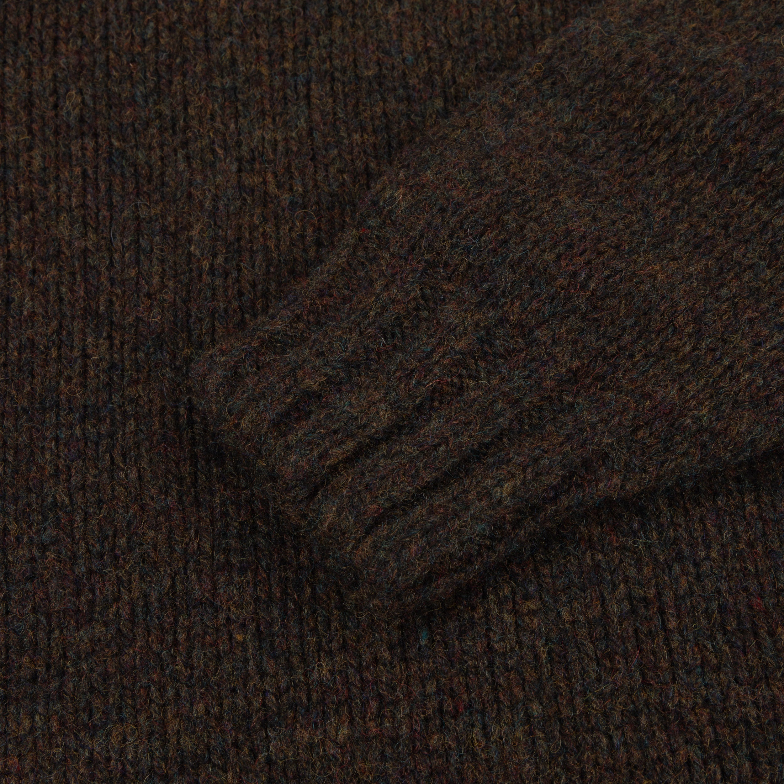 Carrier Company 4 Ply  Lambswool Jumper In Carob